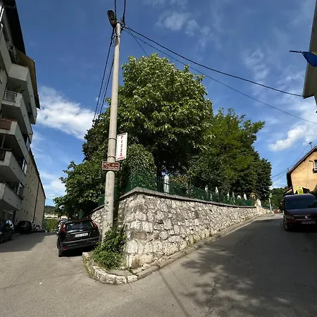 Greylux Heart Of Oldtown *