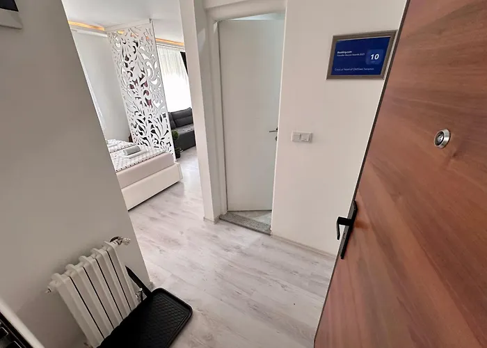 Greylux Heart Of Oldtown * Sarajevo