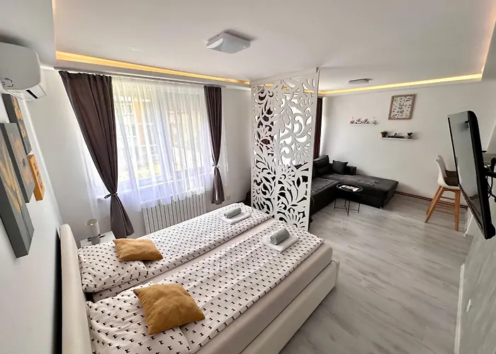 Greylux Heart Of Oldtown * Sarajevo